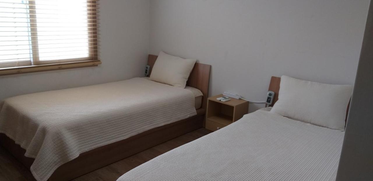 Moon Forest Guesthouse Jeju Eksteriør billede