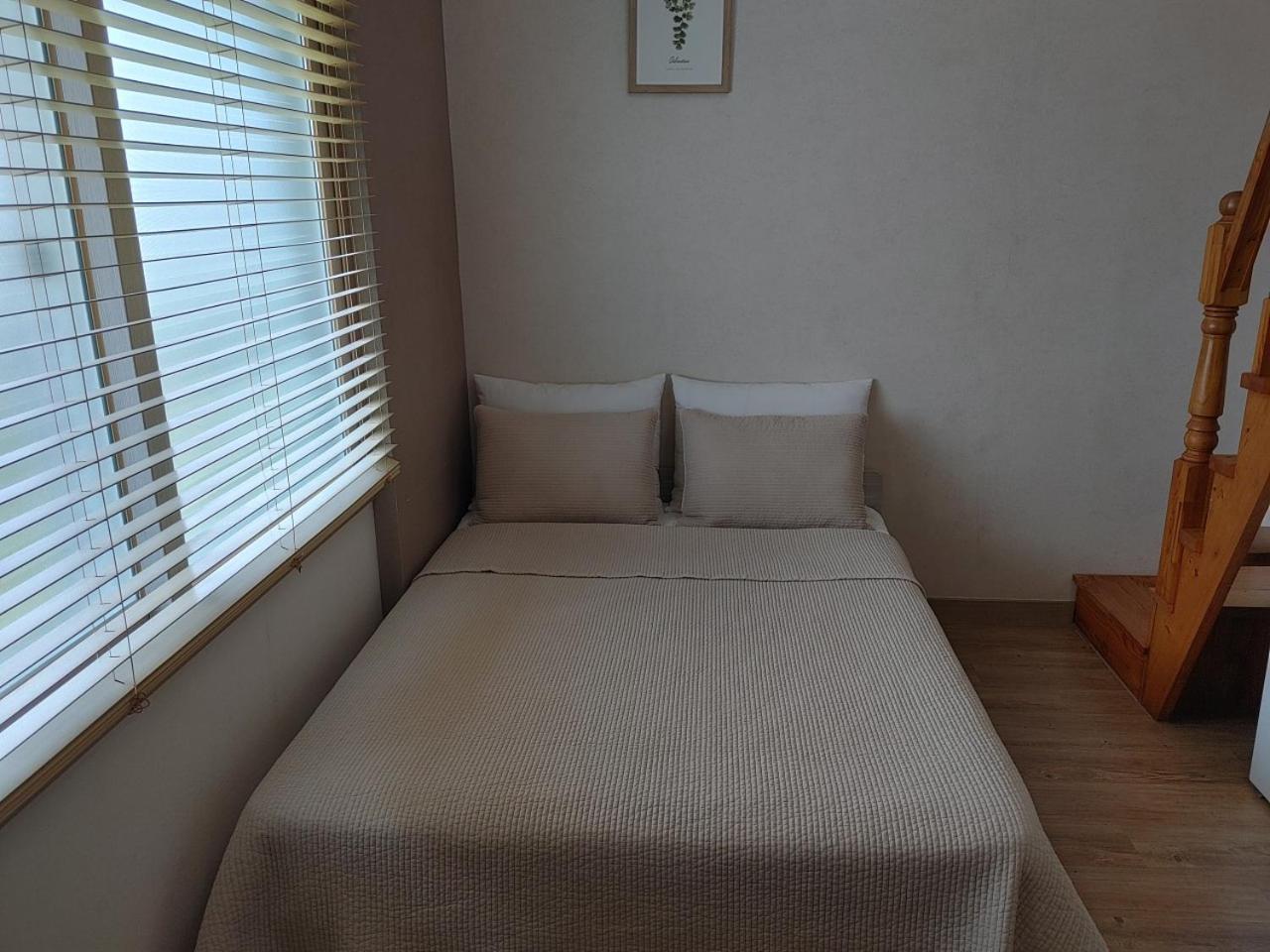 Moon Forest Guesthouse Jeju Eksteriør billede
